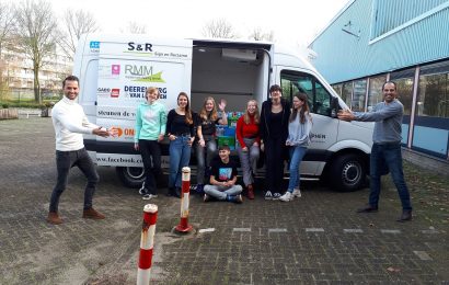 Kerstactie voor Voedselbank Alphen groot succes