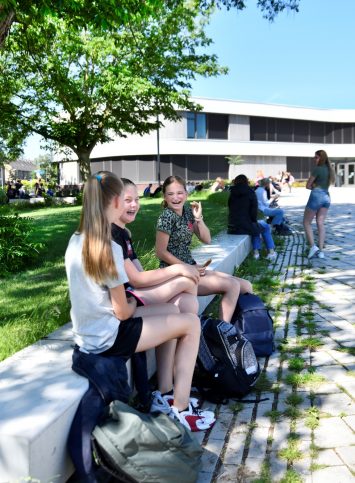 Vernieuwde website Ashram College Nieuwkoop Vernieuwde website Ashram College Nieuwkoop