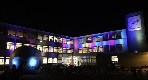 Bezoek het Ashram in februari 2023! Bezoek het Ashram in februari 2023!