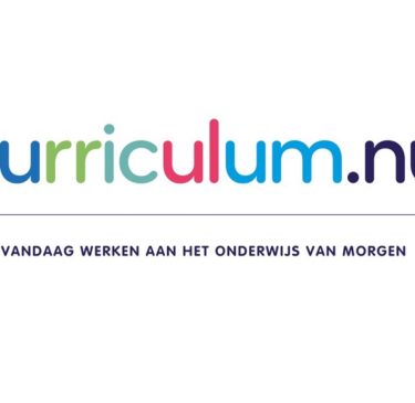 Ashram College brengt plannen voor curriculumherziening in de praktijk Ashram College brengt plannen voor curriculumherziening in de praktijk
